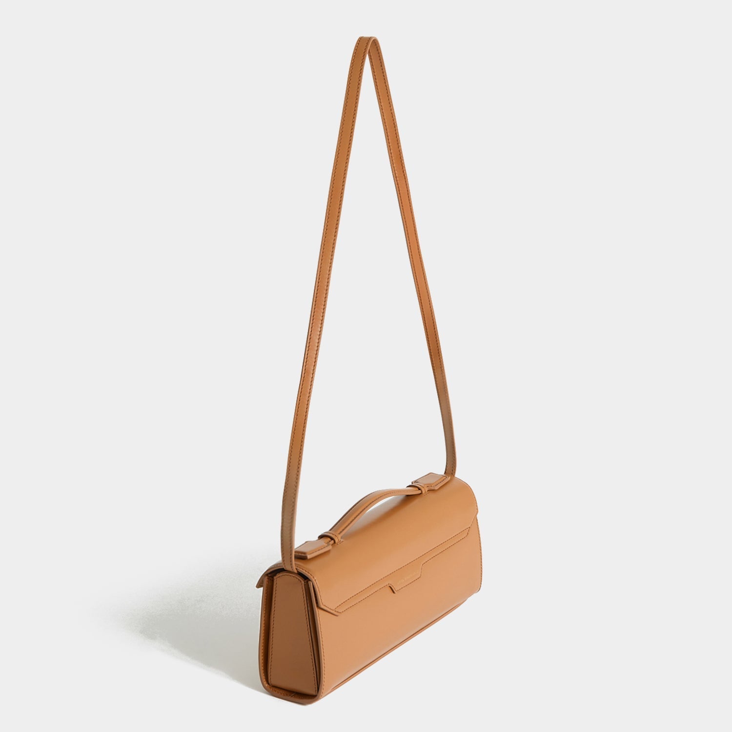 モティマー・ラフィア・クラッチ